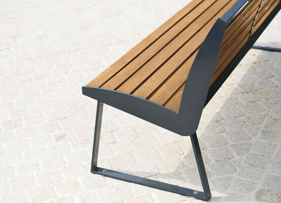  Banc avec assise bois pour espaces publics | Banc Miami - Banc public