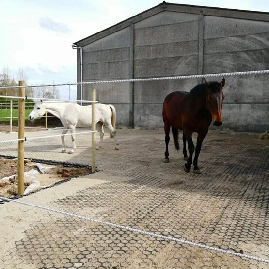  Dalles ALVEOLES pour centres equestres - MOSAIK CREATION