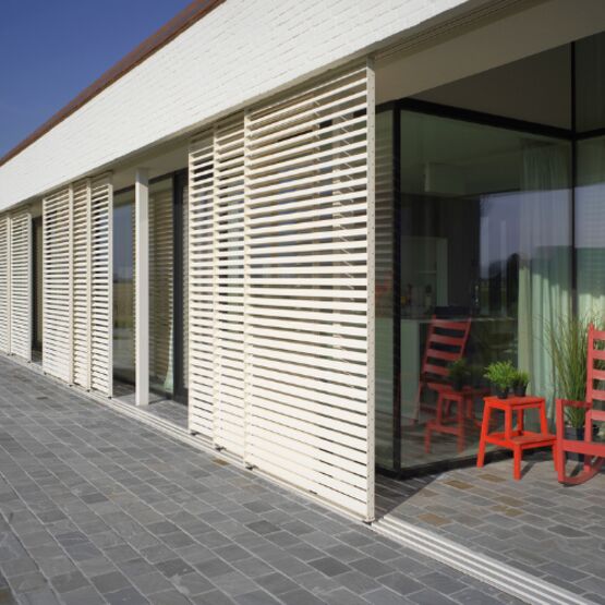  DucoSlide LuxFrame (XXL) | Brise-soleil à panneaux coulissants - produit présenté par DUCO VENTILATION & SUN CONTROL