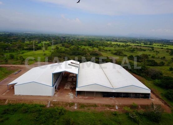 Hangars métalliques démontables de grande portée | MECARAPID