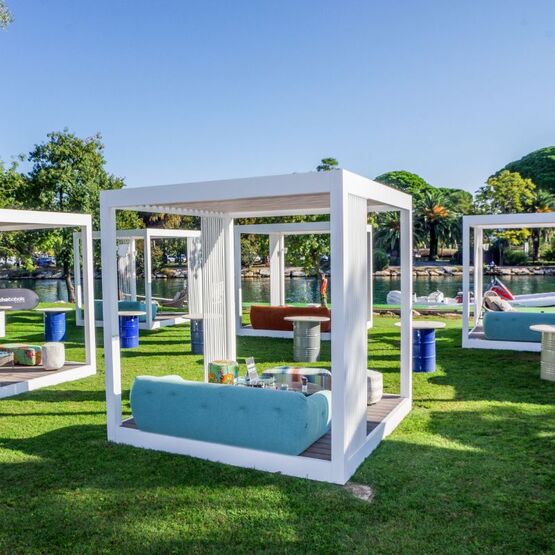 Pergola aluminium avec sol intégré | ILO 