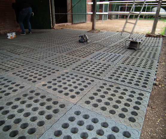  Plaque emboitable de stabilisation | SOL EQUESTRE  - MOSAIK CREATION