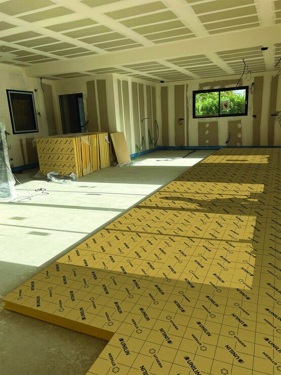 Plaque isolante PIR pour sols | Utherm Floor K - produit présenté par UNILIN INSULATION 