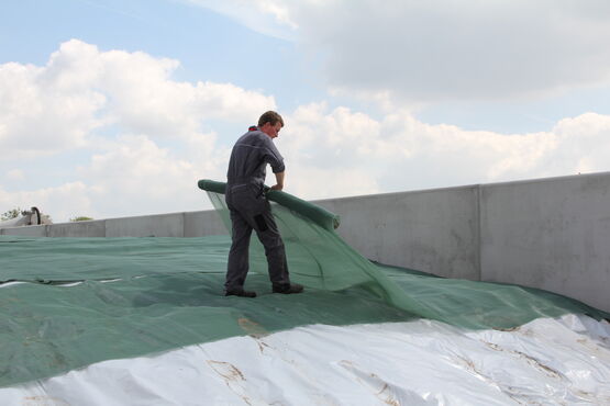  Système manuel de couverture de silo | Silage Safe  - CBS BETON NV